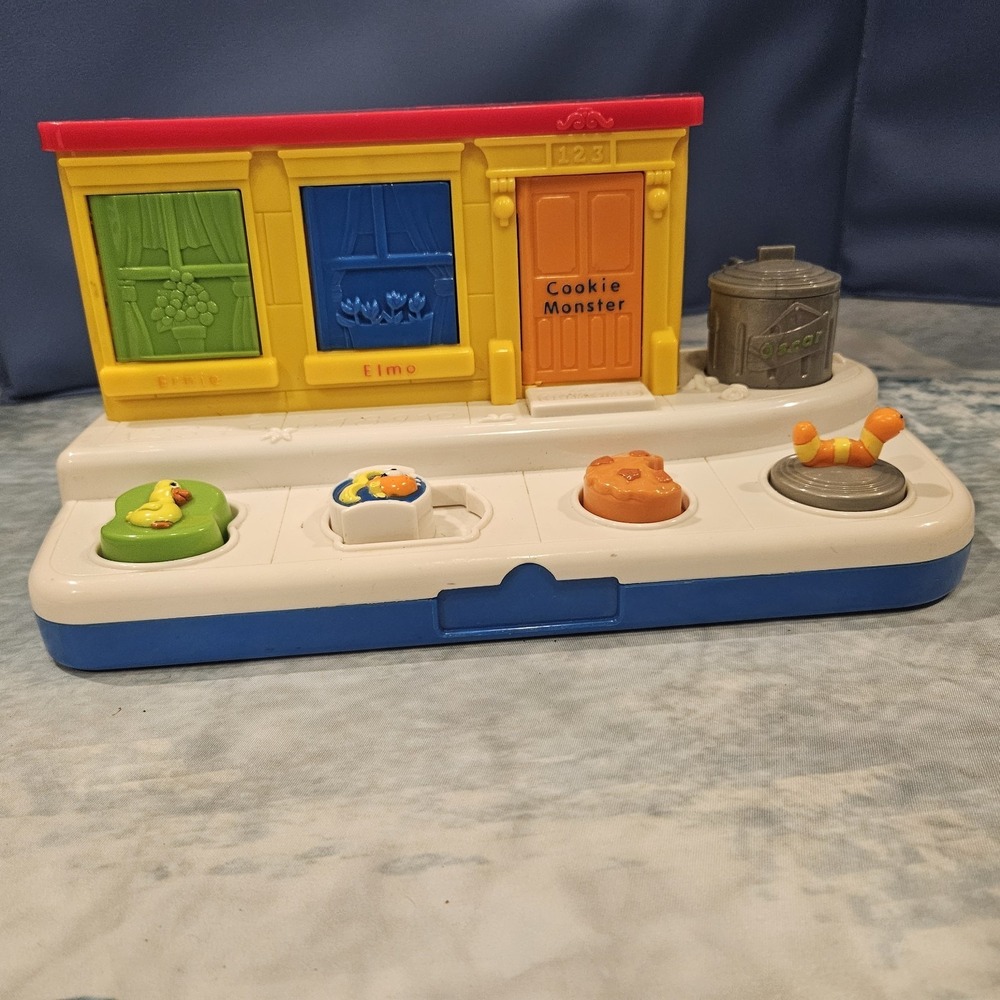 2004 Sesame Street Pop Up Toy Mattel Elmo Cookie Monster‎ Oscar Tested No Sound